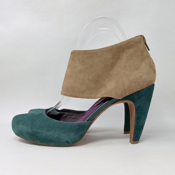 Pink Studio Courtney Green And Tan Suede Ankle Strap Heels, Women's Size 8.5 - Picture 1 of 14